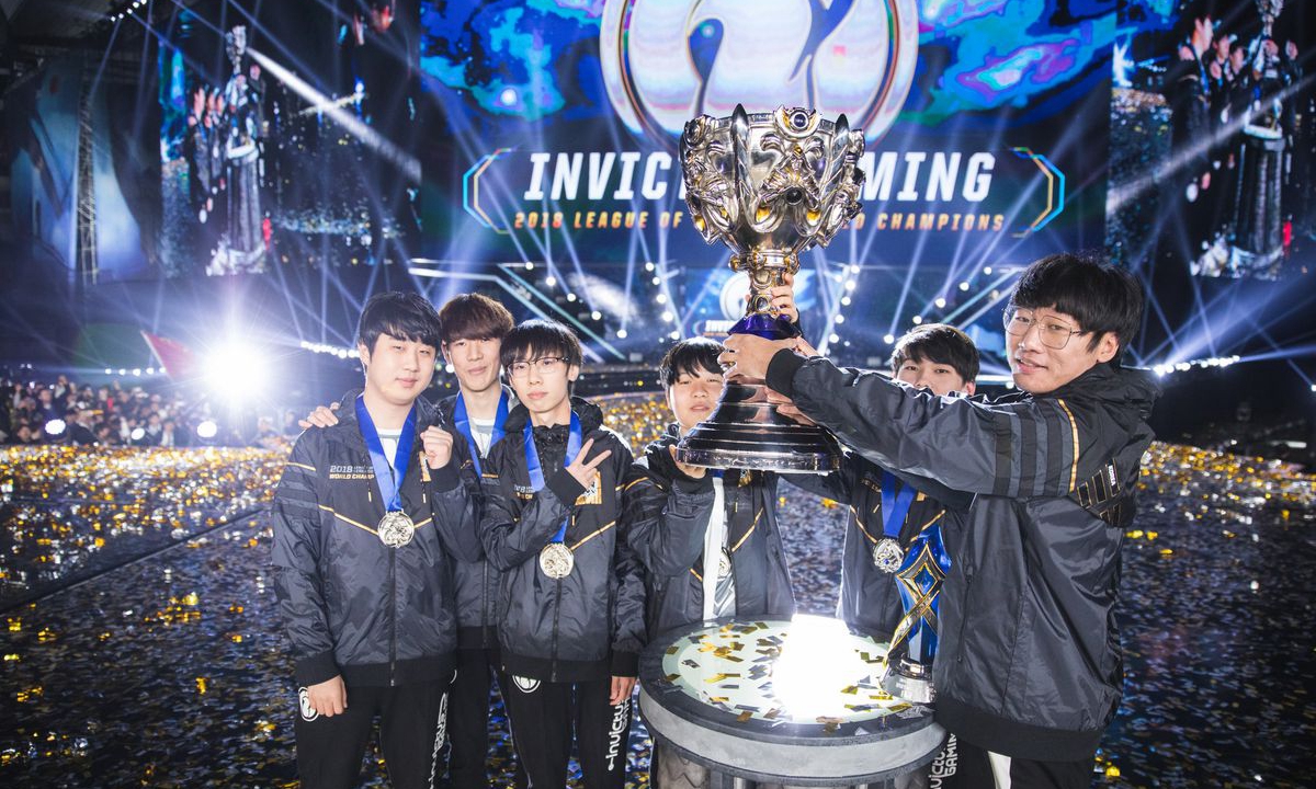 英雄联盟全球总决赛版本调整：贾克斯削弱与AP打野加强，聚焦战士英雄平衡